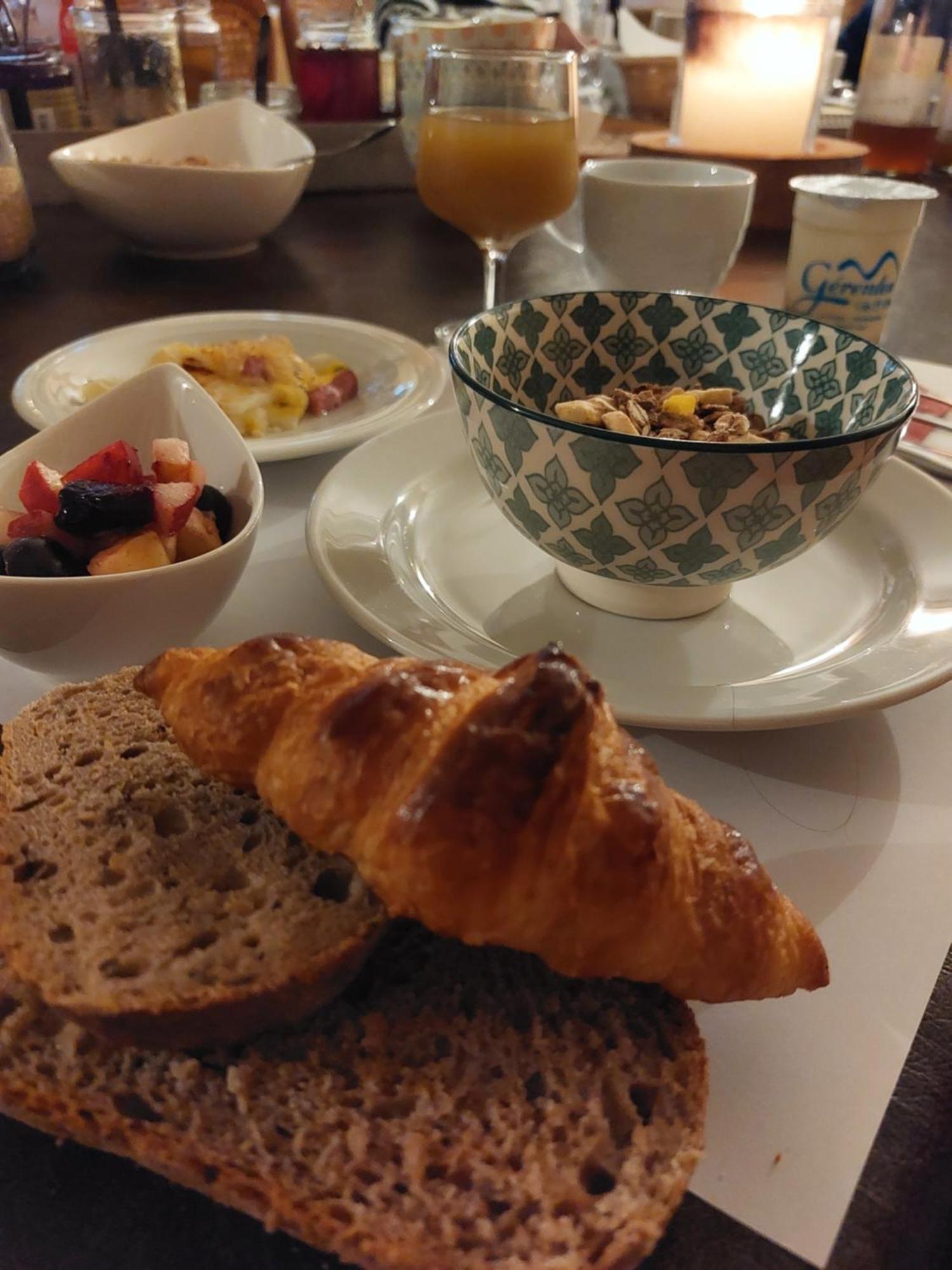 Chambres D'Hotes, B&B La Musardiere Alba-la-Romaine Екстериор снимка